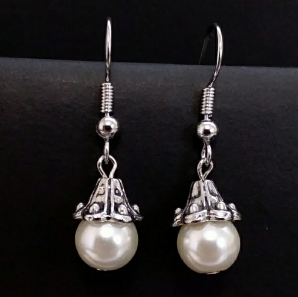 Pearl earrings